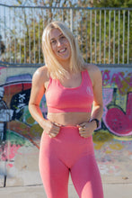 Afbeelding in Gallery-weergave laden, Highwaist shorts Coral Sunset (zalm)