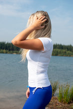 Afbeelding in Gallery-weergave laden, Shortsleeve Julia (Wit)
