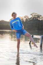 Afbeelding in Gallery-weergave laden, &quot;Sunny Days&quot; sweater (blauw)
