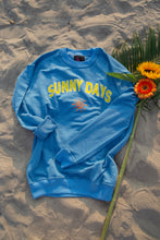 Afbeelding in Gallery-weergave laden, &quot;Sunny Days&quot; sweater (blauw)
